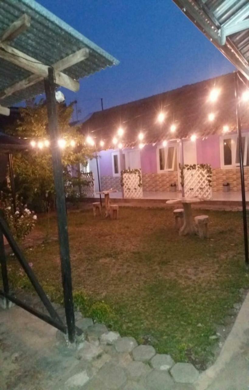 Appartement Ndalem Diajeng à Yogyakarta Extérieur photo